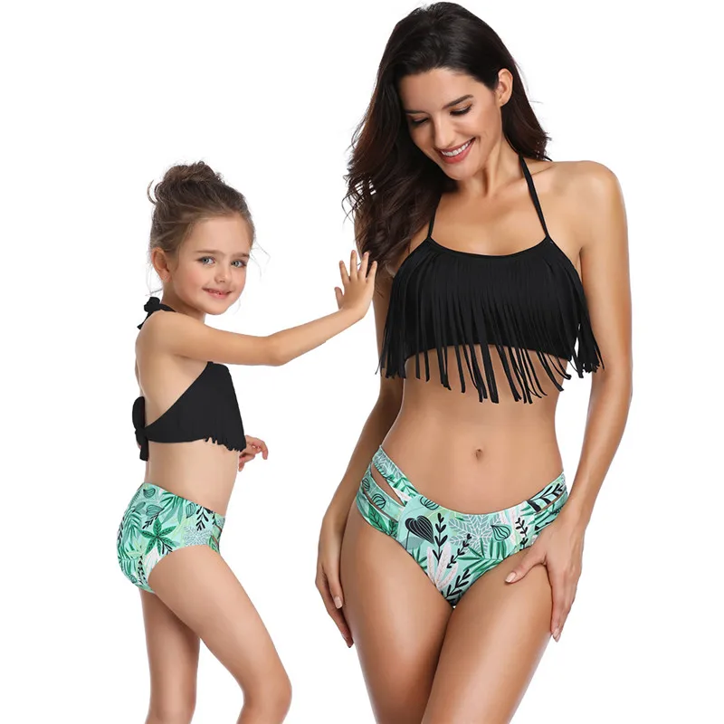 New Mammy and Daughter Swimsuit Mother and Me Swimwear Bikini Family Matching Clothing Outfits Look Mom Mum Baby Dresses Clothes
New Mammy and Daughter Swimsuit Mother and Me Swimwear Bikini Family Matching Clothing Outfits Look Mom Mum Baby Dresses Clothes