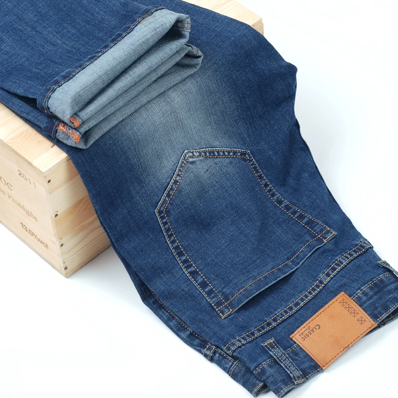 2020 new autumn and winter men's jeans Men's straight loose stretch jeans Men's extra size casual jeans 44 46 48
2020 new autumn and winter men's jeans Men's straight loose stretch jeans Men's extra size casual jeans 44 46 48