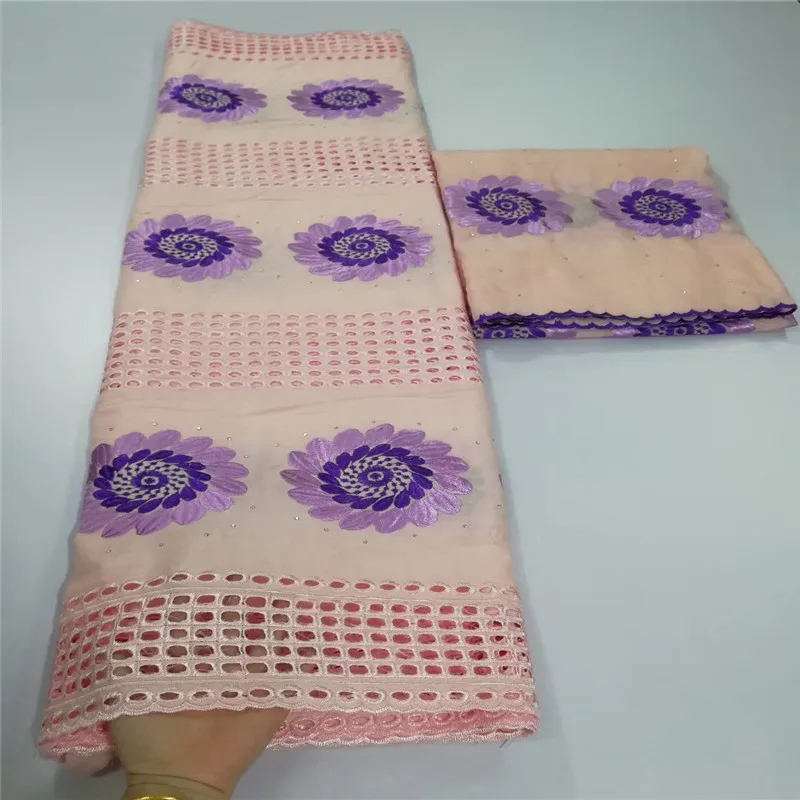 High Quality African Big Swiss Voile Lace In Switzerland Dry Cotton Lace Fabric Nigerian Lace Material For Men BK022
High Quality African Big Swiss Voile Lace In Switzerland Dry Cotton Lace Fabric Nigerian Lace Material For Men BK022