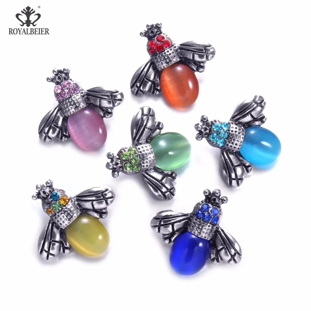 RoyalBeier 6pcs/lot Lovely Bee Snaps Button Rhinestone Snap Button Metal Charms With Stone For 18mm Snap Bracelet Snap Jewelry
RoyalBeier 6pcs/lot Lovely Bee Snaps Button Rhinestone Snap Button Metal Charms With Stone For 18mm Snap Bracelet Snap Jewelry