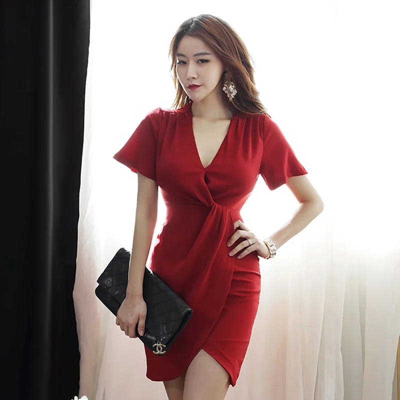 Deep V-neck Short Sleeve Wrapped Slim Dress Women Vintage Red Dress Sexy Bud Summer Short Dress Vestidos De Fiesta Robe 2023
Deep V-neck Short Sleeve Wrapped Slim Dress Women Vintage Red Dress Sexy Bud Summer Short Dress Vestidos De Fiesta Robe 2023