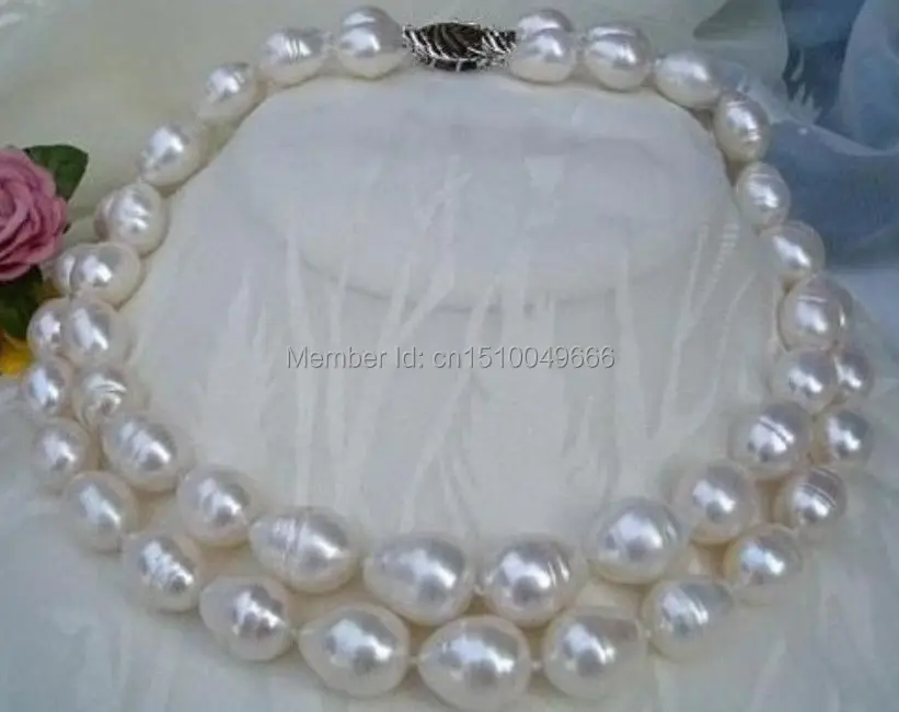 FREE SHIPPING>>>DOUBLE STRANDS SOUTH SEA 11-13- MM WHITE PEARL NECKLACE VERY GOOD LUSTER
FREE SHIPPING>>>DOUBLE STRANDS SOUTH SEA 11-13- MM WHITE PEARL NECKLACE VERY GOOD LUSTER