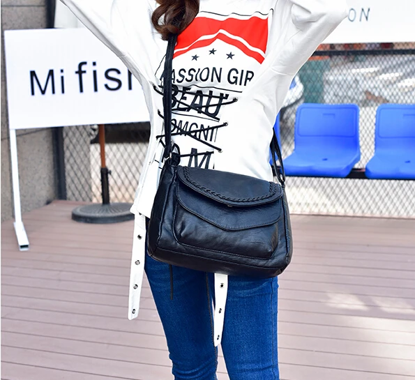 Fashion women's small handbag soft leather casual shoulder messenger small bag simple style female handbag black vhty76
Fashion women's small handbag soft leather casual shoulder messenger small bag simple style female handbag black vhty76