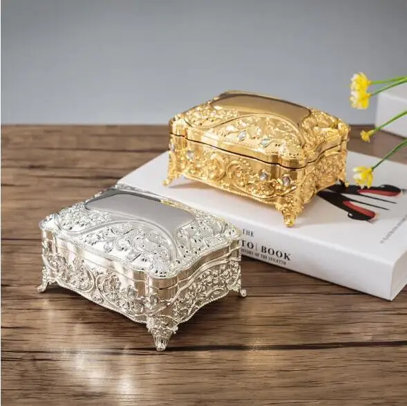 Europe Square wedding jewelry storage box zinc metal Home desktop storage box sliver/gold color Storage Display Cases Z073
Europe Square wedding jewelry storage box zinc metal Home desktop storage box sliver/gold color Storage Display Cases Z073