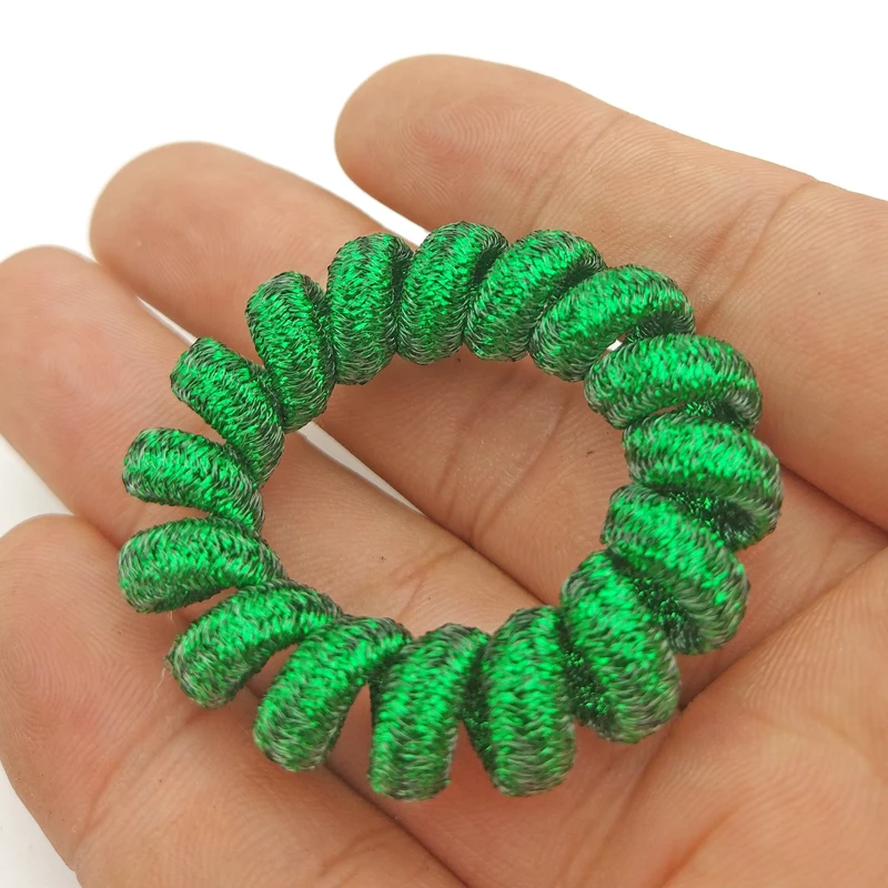 5 Pcs/Lot Random Color Telephone Wire Line Cord Traceless Wrap Fabric Ring Elastic Hair Band Girl Scrunchy Size 4 CM
5 Pcs/Lot Random Color Telephone Wire Line Cord Traceless Wrap Fabric Ring Elastic Hair Band Girl Scrunchy Size 4 CM