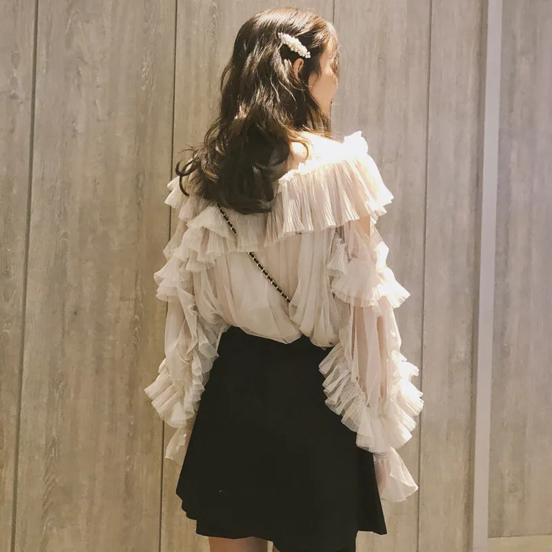 2021 Top Fashion Petal Sleeve O-neck Full Polyester Spring Rice Fairy Ruffled Off-shoulder Top + Irregular A-line Skirt Suit
2021 Top Fashion Petal Sleeve O-neck Full Polyester Spring Rice Fairy Ruffled Off-shoulder Top + Irregular A-line Skirt Suit