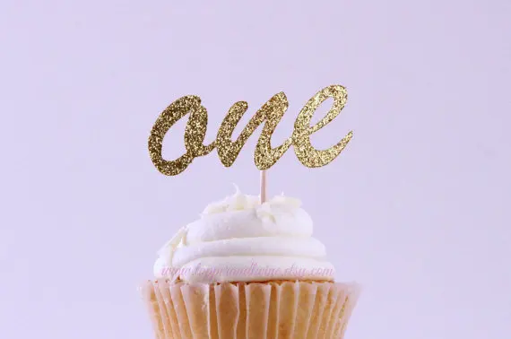 glitter custom Cursive number cupcake toppers Food Picks birthday party cake decors
glitter custom Cursive number cupcake toppers Food Picks birthday party cake decors