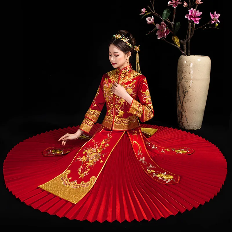 Classic Royal Cheongsam Chinese Traditional Dress qipao Embroidery Oriental Dresses Wedding gowns Robe orientale vestido chino
Classic Royal Cheongsam Chinese Traditional Dress qipao Embroidery Oriental Dresses Wedding gowns Robe orientale vestido chino