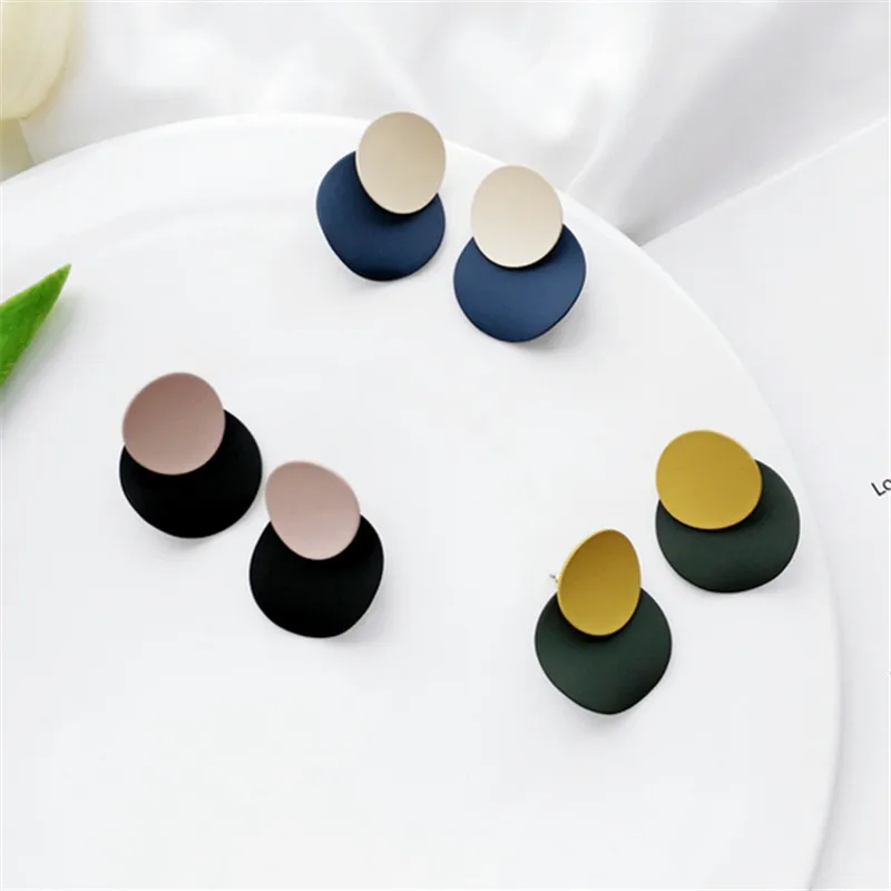 Contrast color geometrical stud earrings irregular fashionable joker round stud earrings fashion woman earrings fine jewelry
Contrast color geometrical stud earrings irregular fashionable joker round stud earrings fashion woman earrings fine jewelry