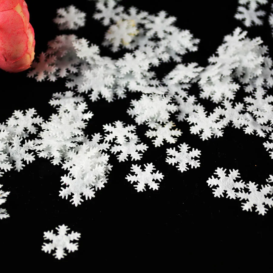 Белые снежинки пушистые конфетти в форме снежинок зимние свадебные снежные