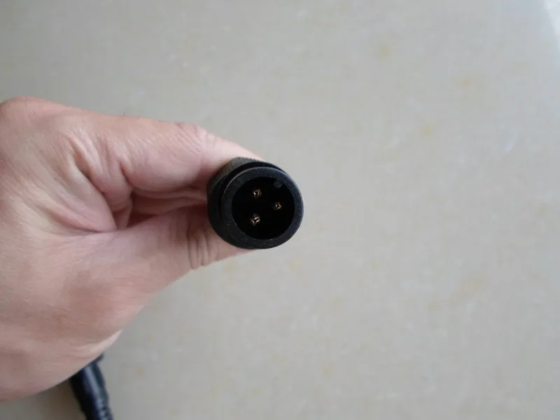 10X T type LED pigtail,black color 20cm each long of male and female 2/3/4 core available free shipping
10X T type LED pigtail,black color 20cm each long of male and female 2/3/4 core available free shipping
