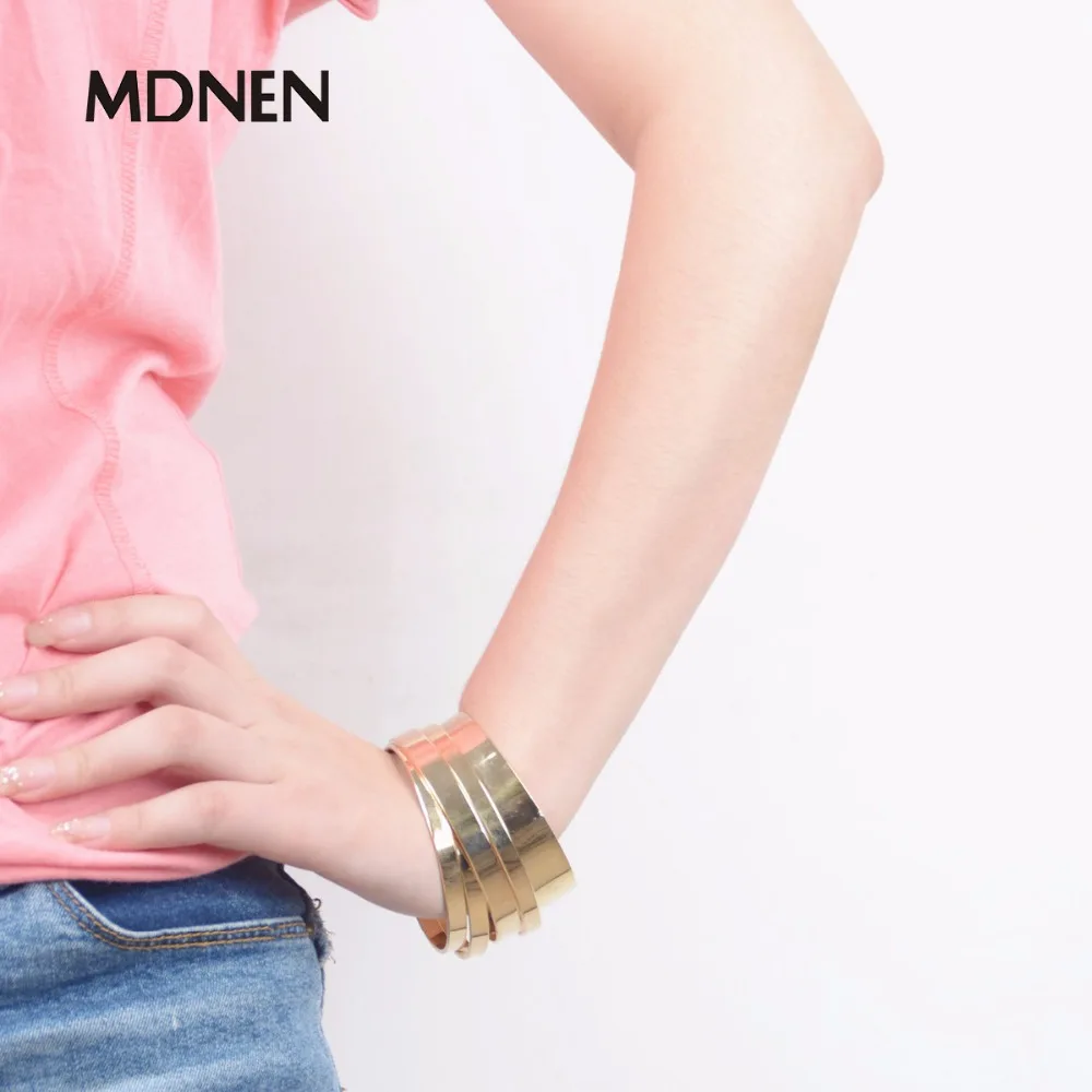 Fashion Bangles Women Unisex Metal Hyperbole Round Gold Wide Bracelets Accessories
Fashion Bangles Women Unisex Metal Hyperbole Round Gold Wide Bracelets Accessories