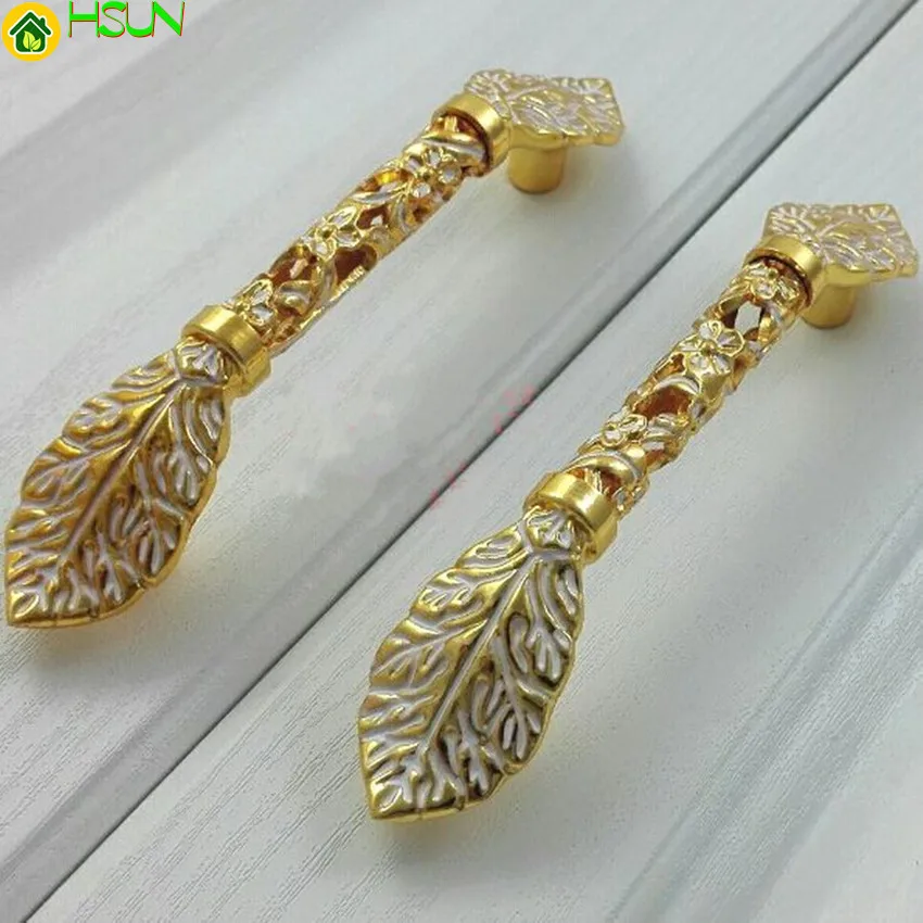 104mm High Quality Fashion Deluxe Modern Furniture Handles 24k Gold White Kitchen Cabinet Drawer Dresser Door Pull Handle Knob
104mm High Quality Fashion Deluxe Modern Furniture Handles 24k Gold White Kitchen Cabinet Drawer Dresser Door Pull Handle Knob
