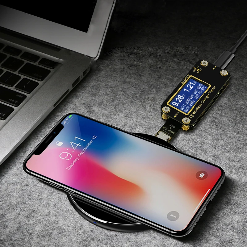 QI Wireless Charger usb meter mobile phone portable charging Adapter for iphone x qualcomm quick charge 3.0 huawei charger
QI Wireless Charger usb meter mobile phone portable charging Adapter for iphone x qualcomm quick charge 3.0 huawei charger