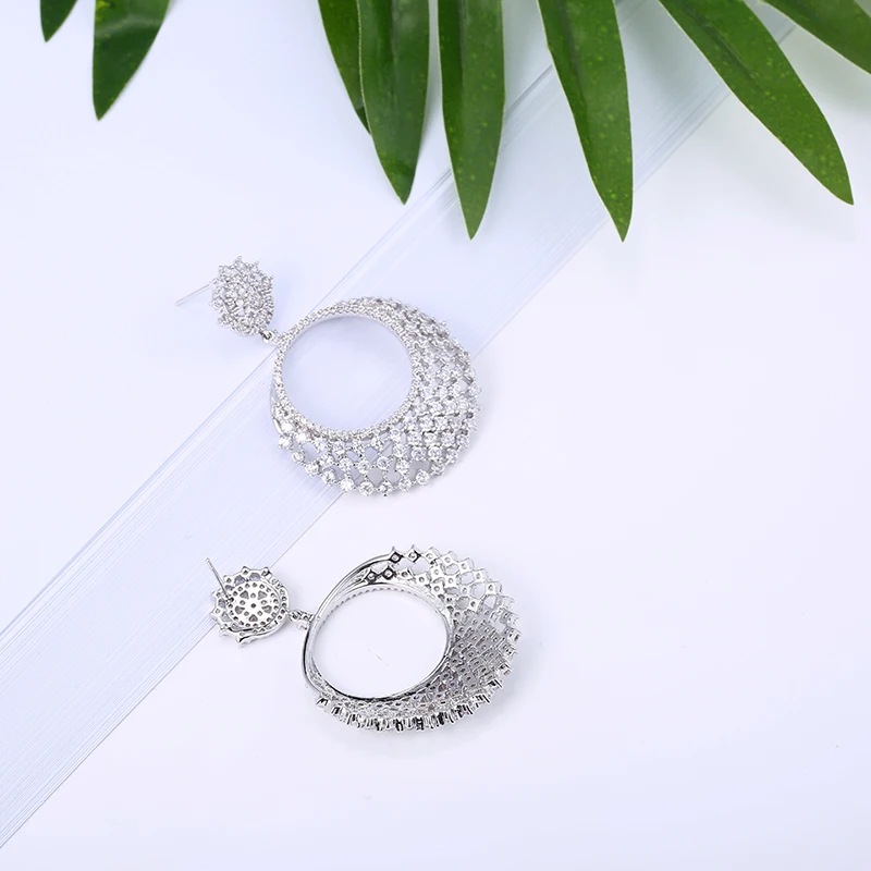 GAOLA New Arrival Round Shape Cubic Zirconia Dangle Earring Romantic Wedding Jewelry GLE6586
GAOLA New Arrival Round Shape Cubic Zirconia Dangle Earring Romantic Wedding Jewelry GLE6586