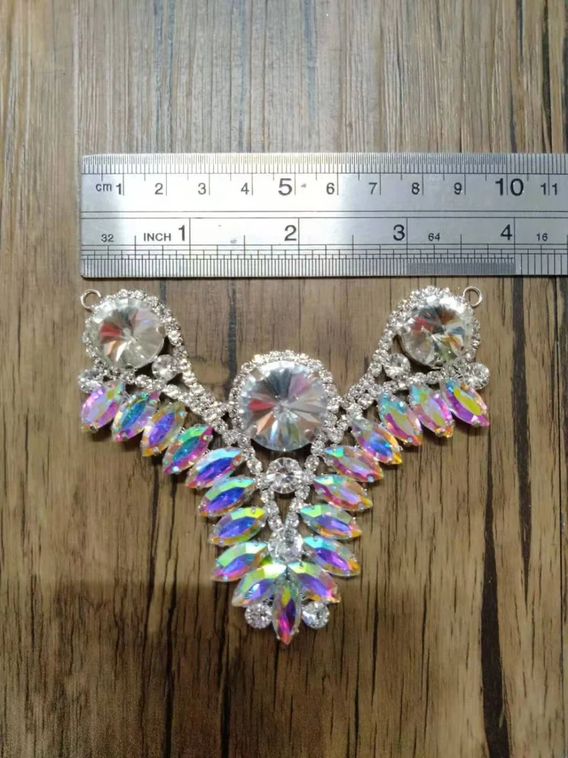 Free Shipping 12pcs/lot 3.7'' Crystal AB Rhinestone Applique Bridal Sash Rhinestone Patch Apparel Buckle LSAP019
Free Shipping 12pcs/lot 3.7'' Crystal AB Rhinestone Applique Bridal Sash Rhinestone Patch Apparel Buckle LSAP019