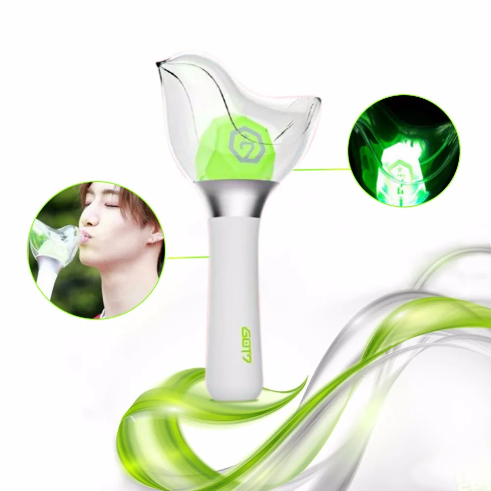 KPOP GOT7 Light Stick Ver.1 Ver.2 Bluetooth Concert Tour FLY FLIGHT LOG Lightstick JACKSON MARK Model Toy Fans Collection Action
KPOP GOT7 Light Stick Ver.1 Ver.2 Bluetooth Concert Tour FLY FLIGHT LOG Lightstick JACKSON MARK Model Toy Fans Collection Action