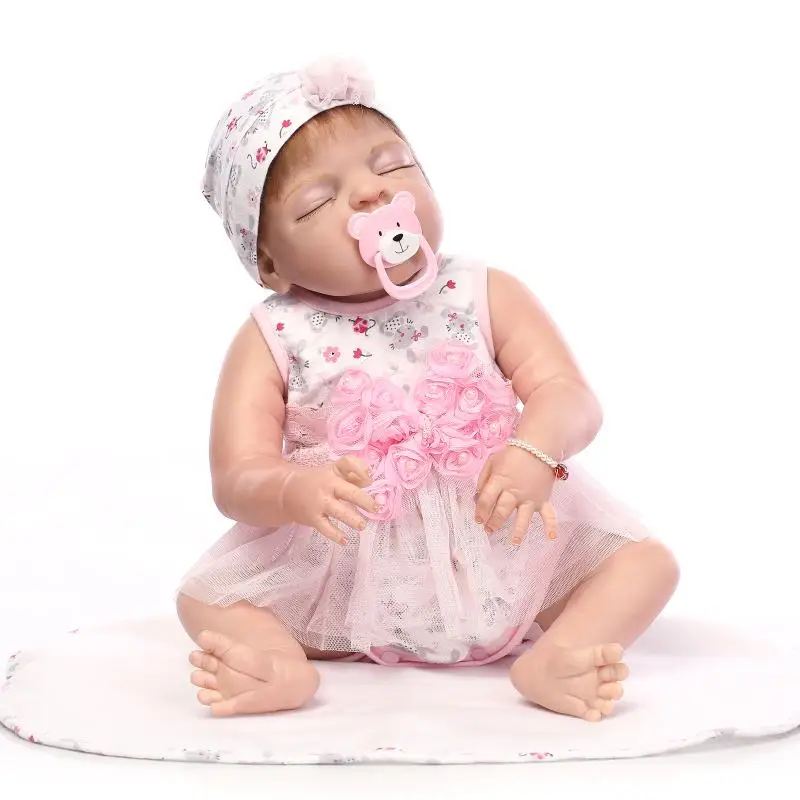 Bebe reborn 55 см полностью силиконовый винил Reborn Baby Doll игрушки Реалистичные спящие Новорожденные Дети Кукла Reborn подарок девочкам Brinquedo
Bebe reborn 55 см полностью силиконовый винил Reborn Baby Doll игрушки Реалистичные спящие Новорожденные Дети Кукла Reborn подарок девочкам Brinquedo
