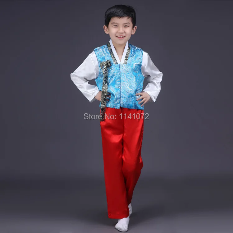2015 retail boy child hanbok Costume traditional clothes for children kids ancient clothes free shipping
2015 retail boy child hanbok Costume traditional clothes for children kids ancient clothes free shipping