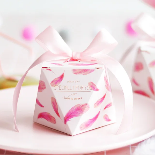 Коробка конфет itschyPink в виде пера с лентой, 50 шт., подарочные коробки для шоколада, свадебные сувениры, подарки для гостей, подарки и свадебные...
Коробка конфет itschyPink в виде пера с лентой, 50 шт., подарочные коробки для шоколада, свадебные сувениры, подарки для гостей, подарки и свадебные...