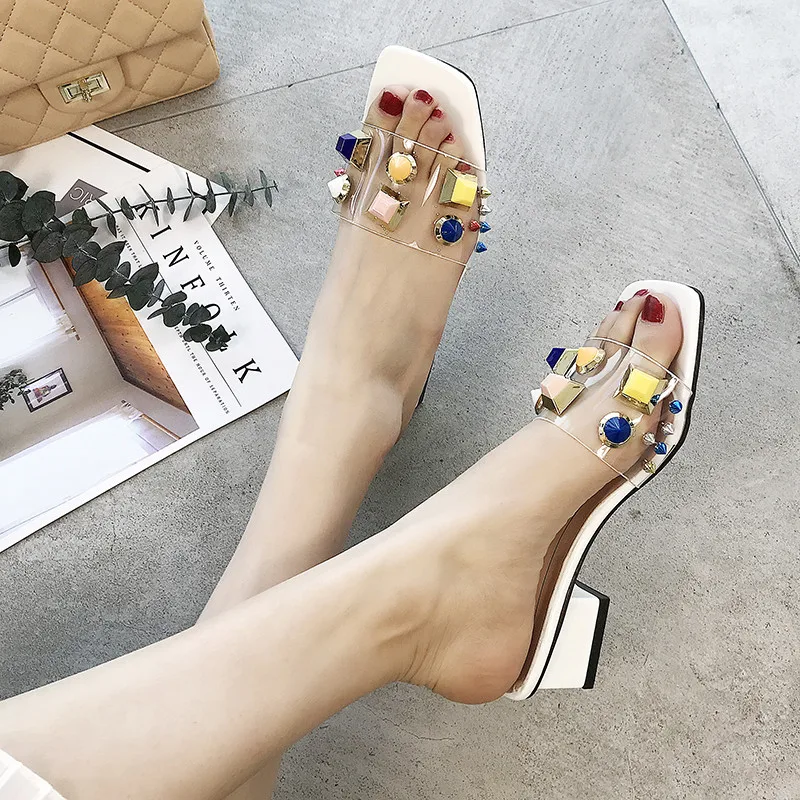 2019 Women Summer New Style Rivet Slippers Female Transparent Pvc Open-toed High Heels Lady Thick Heel Slippers
2019 Women Summer New Style Rivet Slippers Female Transparent Pvc Open-toed High Heels Lady Thick Heel Slippers