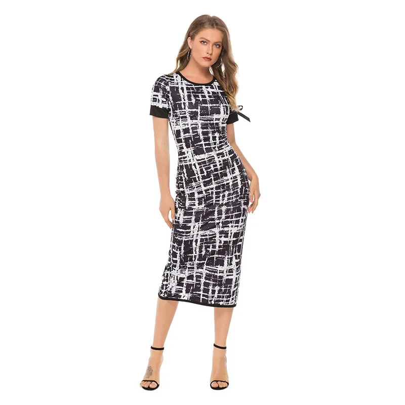European American Fashion Summer Dress Long Round Neck Short Sleeve Elastic Waist Print Dress Ladies High Quality Dress A429
European American Fashion Summer Dress Long Round Neck Short Sleeve Elastic Waist Print Dress Ladies High Quality Dress A429