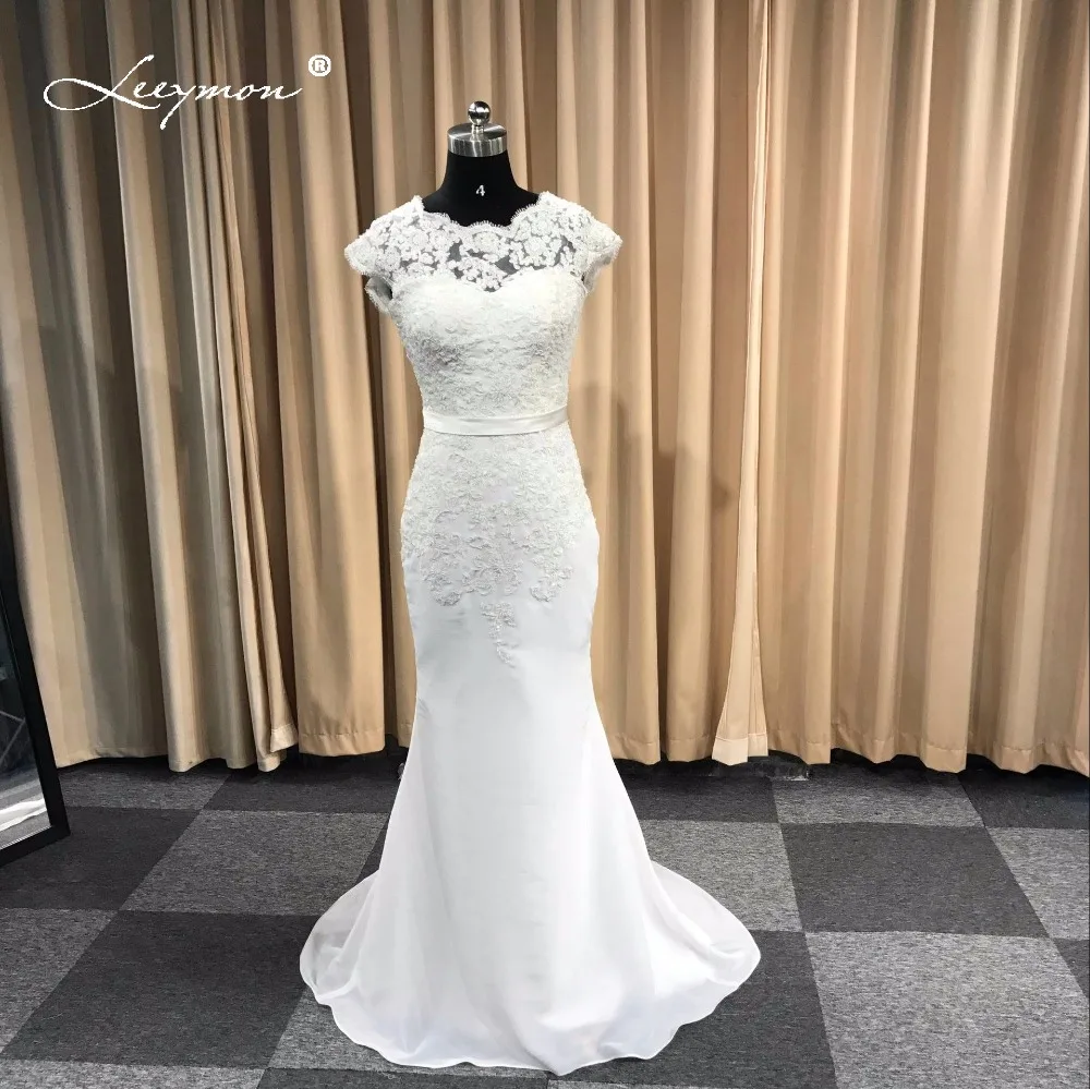 Leeymon Custom made White Sexy Backless Sheath Formal Dresses Vestido De Fiesta Cut-Out Lace Long Wedding Dress 2018
Leeymon Custom made White Sexy Backless Sheath Formal Dresses Vestido De Fiesta Cut-Out Lace Long Wedding Dress 2018