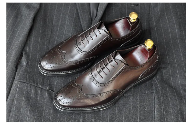 Handmade leather men's business casual shoes trend tie Brock carved style men's soft leather oxford shoes Men Thick Bottom Shoes
Handmade leather men's business casual shoes trend tie Brock carved style men's soft leather oxford shoes Men Thick Bottom Shoes