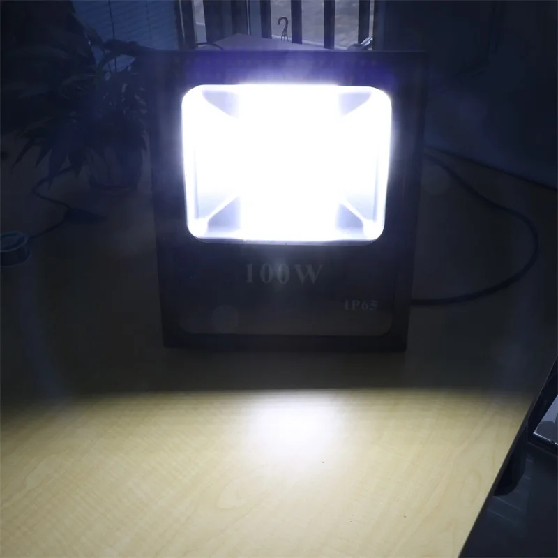 SZYOUMY New SMD 5730 Chip 70W 100W Led Flood Lights High Power Outdoor Led Spot Floodlight Waterproof Warmwhite Cold White
SZYOUMY New SMD 5730 Chip 70W 100W Led Flood Lights High Power Outdoor Led Spot Floodlight Waterproof Warmwhite Cold White