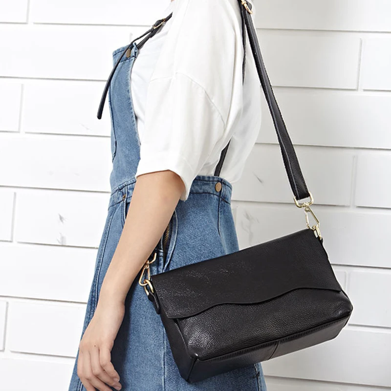 SUDS Brand 2018 Genuine Leather Women Messenger Bags Casual Female Small Shoulder Bags Designer High Quality Women Crossbody Bag
SUDS Brand 2018 Genuine Leather Women Messenger Bags Casual Female Small Shoulder Bags Designer High Quality Women Crossbody Bag