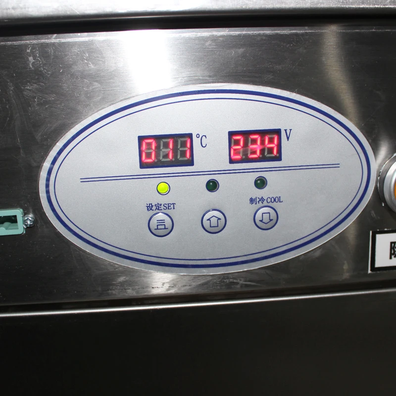 New Intelligent Fry ice machine Double pan double compressor,fried ice cream roll machine, without Glass mask
New Intelligent Fry ice machine Double pan double compressor,fried ice cream roll machine, without Glass mask