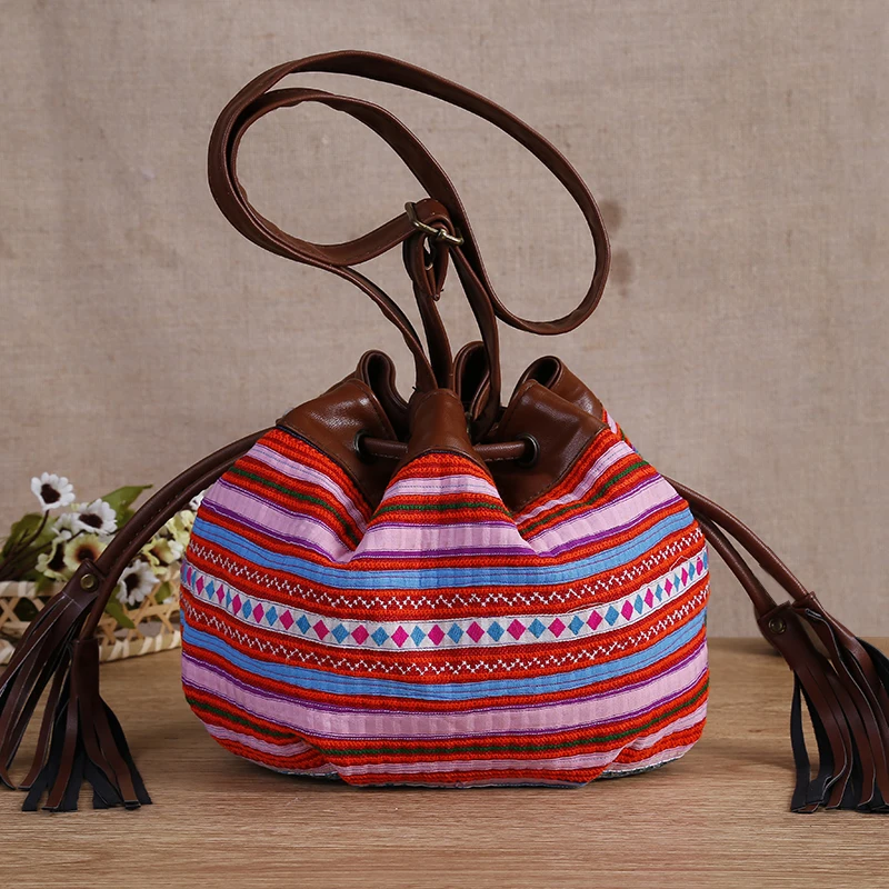 National embroidered women handbags hmong cross-stitch Leather Bucket tassel Shoulder bags
National embroidered women handbags hmong cross-stitch Leather Bucket tassel Shoulder bags