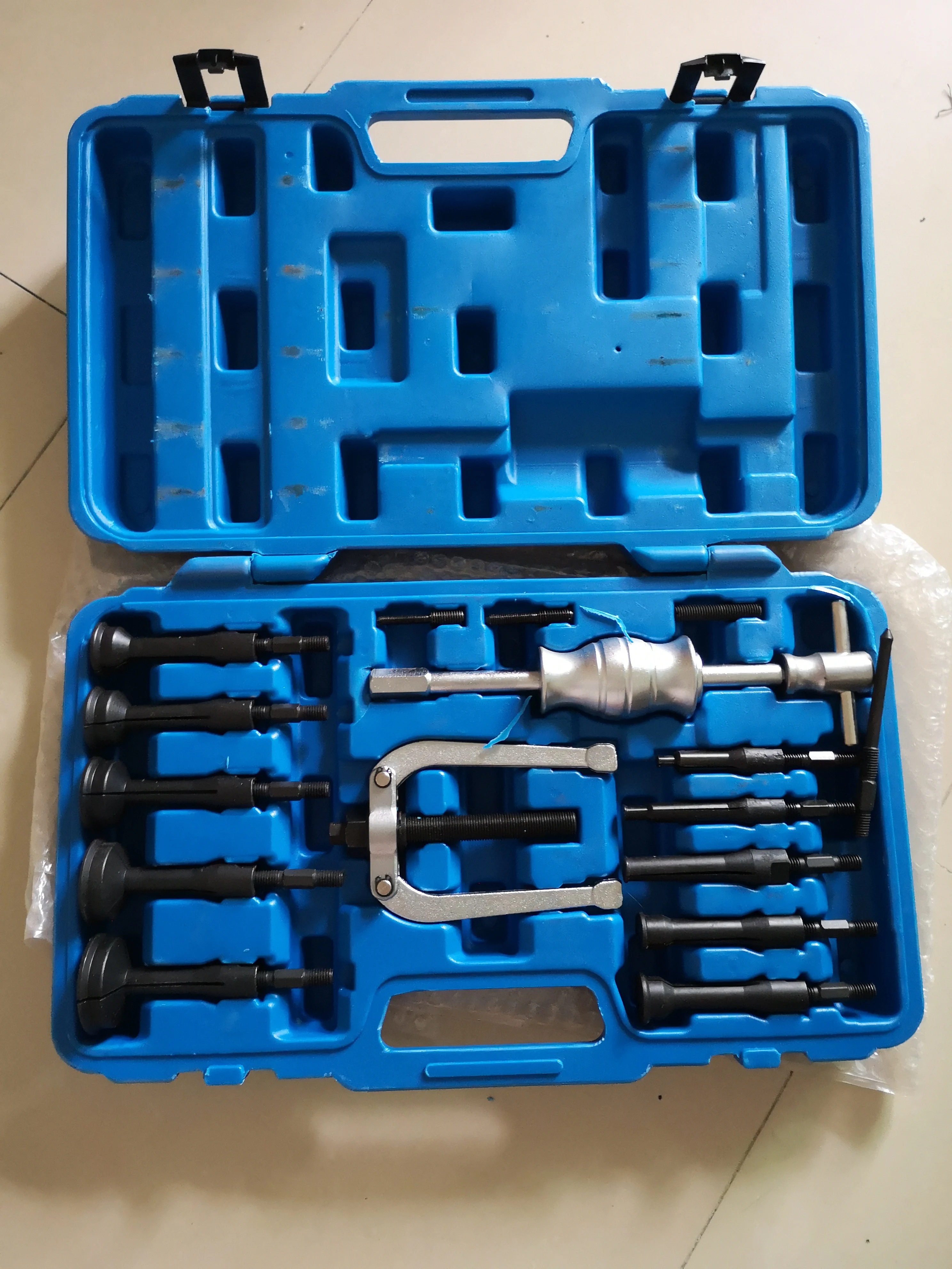 35% off 16Pc in one set professional Bearing Extractor Puller Set Blind Inner Bearing Removal Tools Set garage hand kit
35% off 16Pc in one set professional Bearing Extractor Puller Set Blind Inner Bearing Removal Tools Set garage hand kit