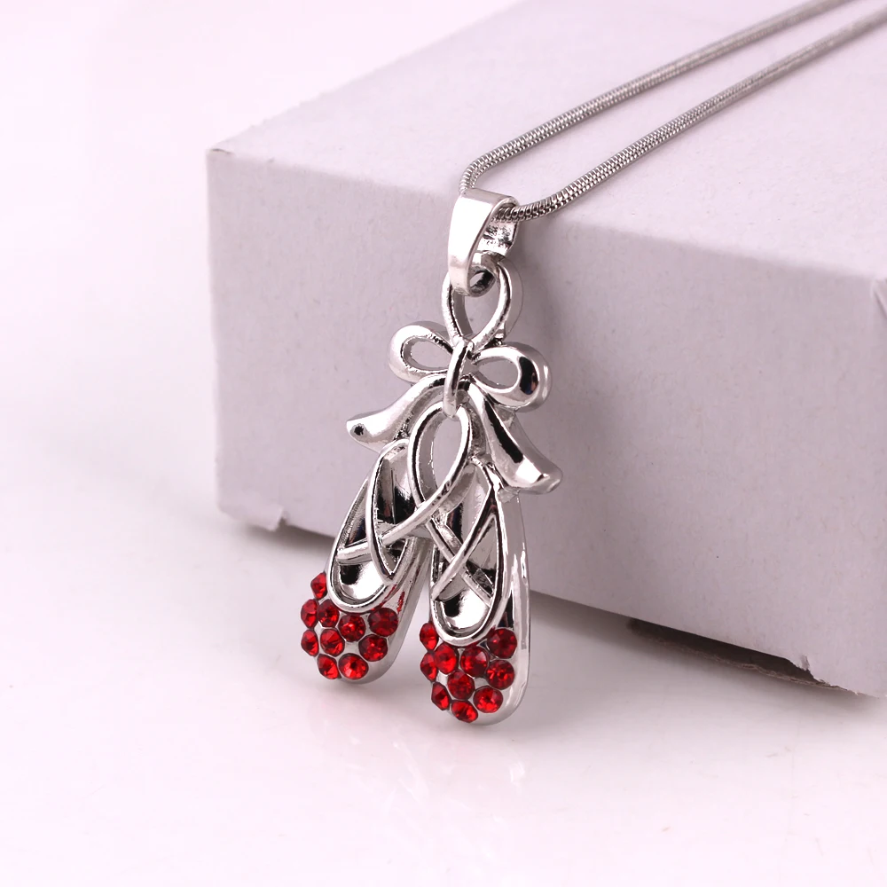 Женские Ювелирные изделия ожерелье змеиная цепочка балетки форма с красным