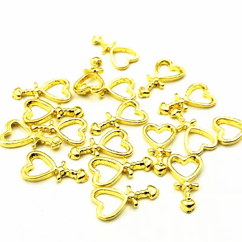 100pcs New Japanese Magazine with Peach Heart Hollow Nail Alloy Jewelry Metal Punk Wind DIY Nail Paste
100pcs New Japanese Magazine with Peach Heart Hollow Nail Alloy Jewelry Metal Punk Wind DIY Nail Paste