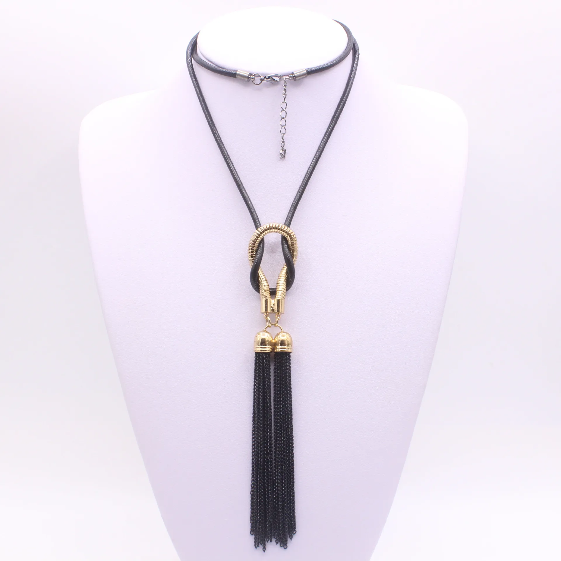 New Product Launch Punk 2020 New Fashion Sweater Chain Cute Simple Wild Long Knot Tassel Ladies Necklace Wholesale Long Necklace
New Product Launch Punk 2020 New Fashion Sweater Chain Cute Simple Wild Long Knot Tassel Ladies Necklace Wholesale Long Necklace