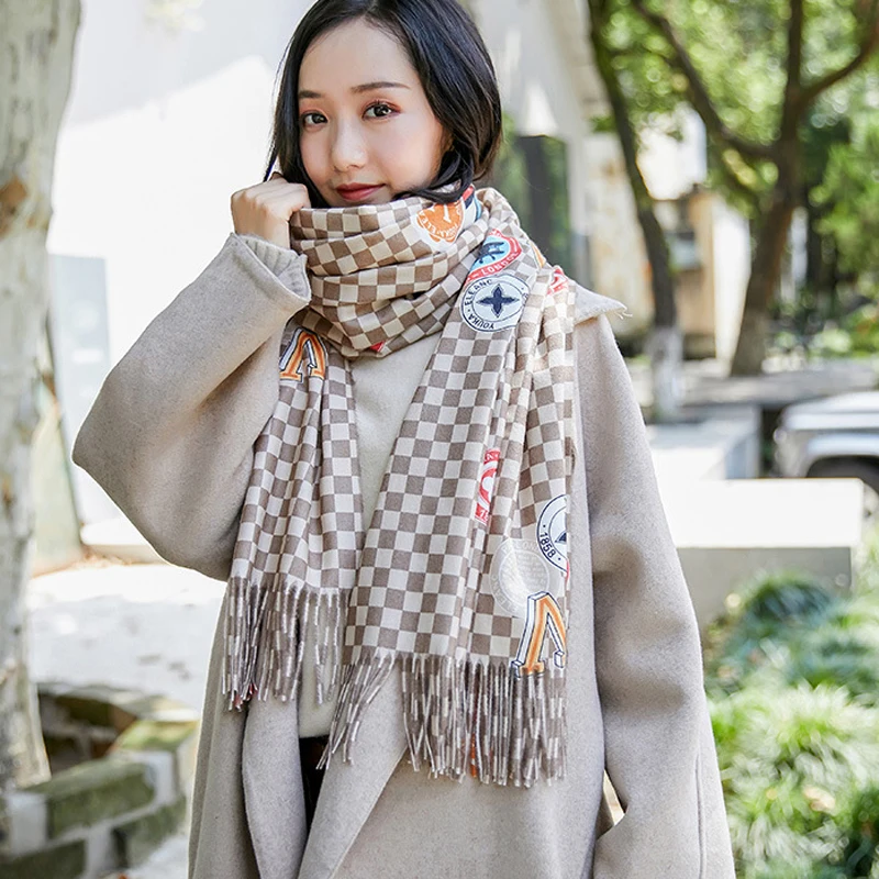 Women Student Winter Warm Plaid Printed Scarf Female Cashmere Tassels Scarf Shawl Ladies Scarves Travel Pashmina Shawl Scarf
Women Student Winter Warm Plaid Printed Scarf Female Cashmere Tassels Scarf Shawl Ladies Scarves Travel Pashmina Shawl Scarf