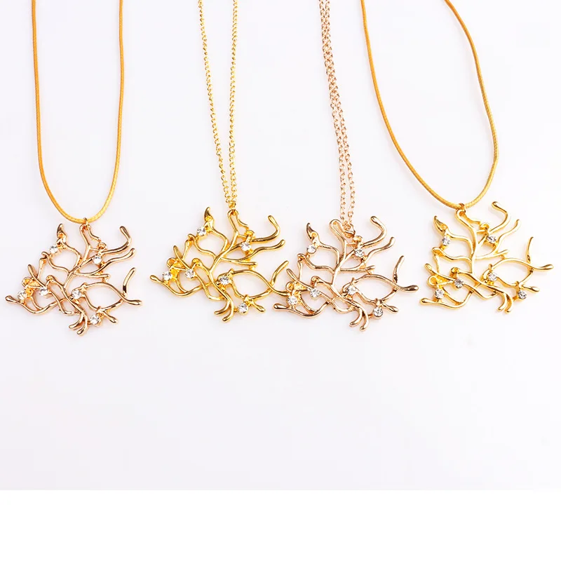 Beauty and the Beast Necklace Belle Rose tree Necklace Charm Crystal Golden Pendant necklace for Women Girls Jewelry NK0221
Beauty and the Beast Necklace Belle Rose tree Necklace Charm Crystal Golden Pendant necklace for Women Girls Jewelry NK0221
