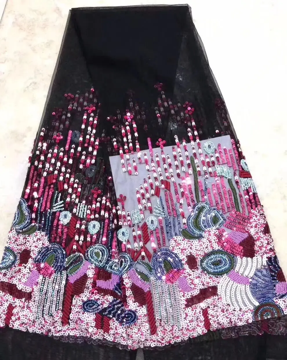 Beautiful sequins lace fabric 2019 Luxury French net lace fabric high quality tulle mesh lace fabric 5 Yards.
Beautiful sequins lace fabric 2019 Luxury French net lace fabric high quality tulle mesh lace fabric 5 Yards.