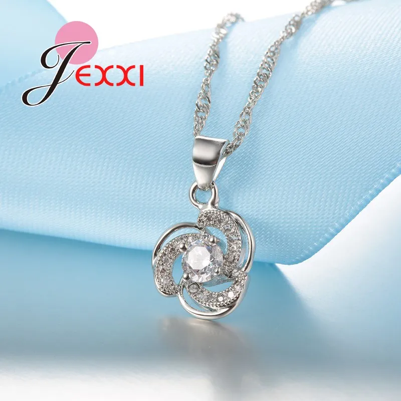 Top Quality New Jewelry Fashion Silver Gifts For Women Romantic Flower Austrian Crystal Necklace Earrings Set Sale
Top Quality New Jewelry Fashion Silver Gifts For Women Romantic Flower Austrian Crystal Necklace Earrings Set Sale