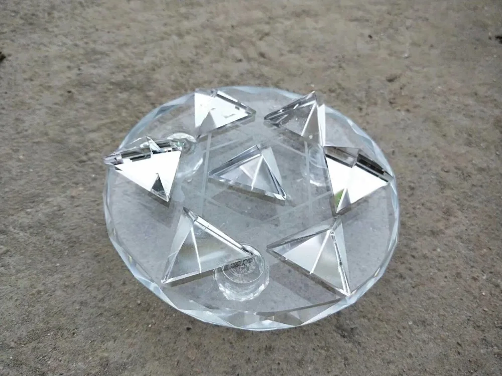 Natural all-crystal white crystal trihedral pyramid energy heals seven-star town
Natural all-crystal white crystal trihedral pyramid energy heals seven-star town
