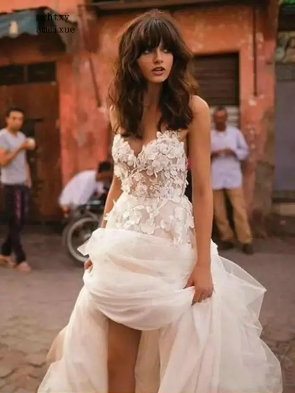 Rustic Boho Lace Wedding Dress 2020 Gypsy Chic Backless Sweetheart Tulle Summer Beach Wedding Dresses Train Plus Size Simple
Rustic Boho Lace Wedding Dress 2020 Gypsy Chic Backless Sweetheart Tulle Summer Beach Wedding Dresses Train Plus Size Simple