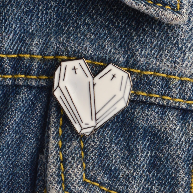 QIHE JEWELRY Coffin Pins Collection Skeleton Skull Coffin Enamel Pins Dark Punk Badges Halloween Jewelry Brooches for Men Women
QIHE JEWELRY Coffin Pins Collection Skeleton Skull Coffin Enamel Pins Dark Punk Badges Halloween Jewelry Brooches for Men Women