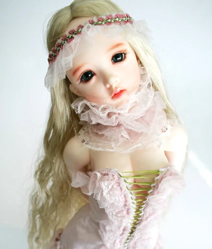 1/3 scale nude BJD girl SD Joint doll Resin figure model toy gift,not include clothes,shoes,wig and other accessories D2014
1/3 scale nude BJD girl SD Joint doll Resin figure model toy gift,not include clothes,shoes,wig and other accessories D2014