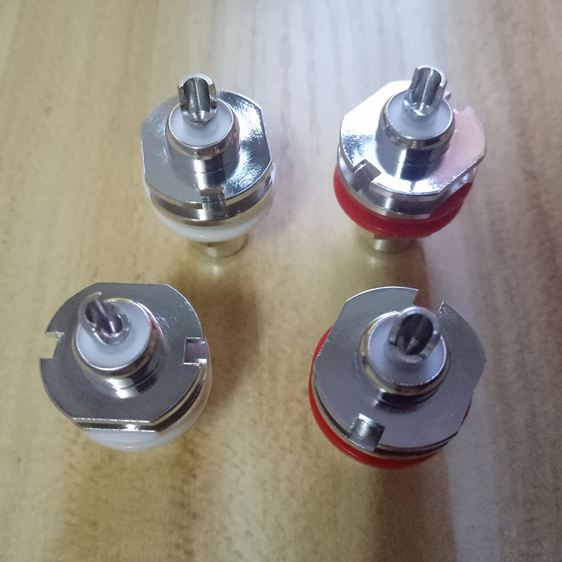 Hi-End 4pcs rhodium plated GRFA Thick RCA Female Socket Connector Chassis Panel Mount Adapter Audio Terminal Plug
Hi-End 4pcs rhodium plated GRFA Thick RCA Female Socket Connector Chassis Panel Mount Adapter Audio Terminal Plug