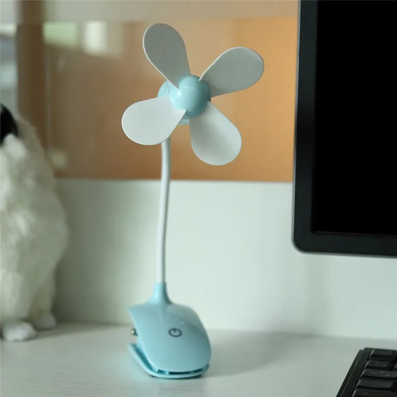 Mini Portable Fan USB Rechargeable Touch Switch Electric Fan Table Household Air Conditioning Baby Carriage Clip Fan
Mini Portable Fan USB Rechargeable Touch Switch Electric Fan Table Household Air Conditioning Baby Carriage Clip Fan