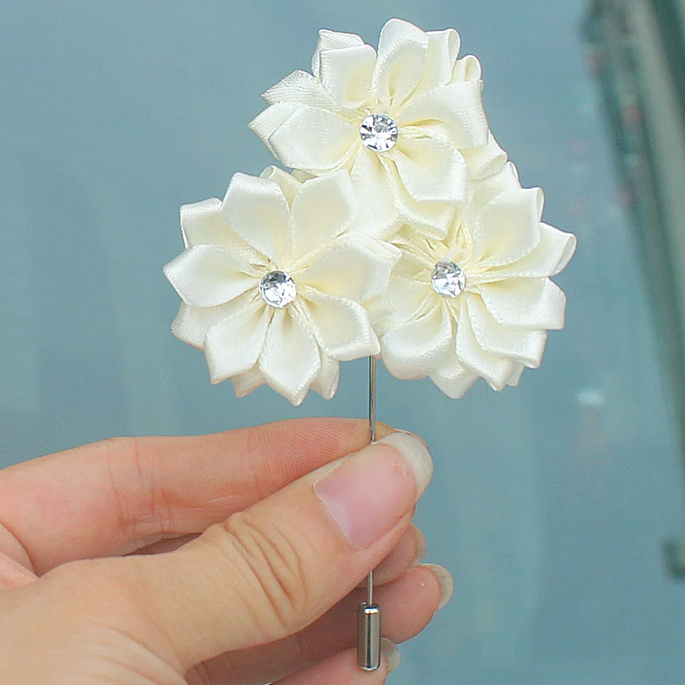 Ivory Cream Satin Flowers Wedding Suit Corsage Groom Diamond Brooch Brides Wedding Party Pin Brooch Flowers
Ivory Cream Satin Flowers Wedding Suit Corsage Groom Diamond Brooch Brides Wedding Party Pin Brooch Flowers