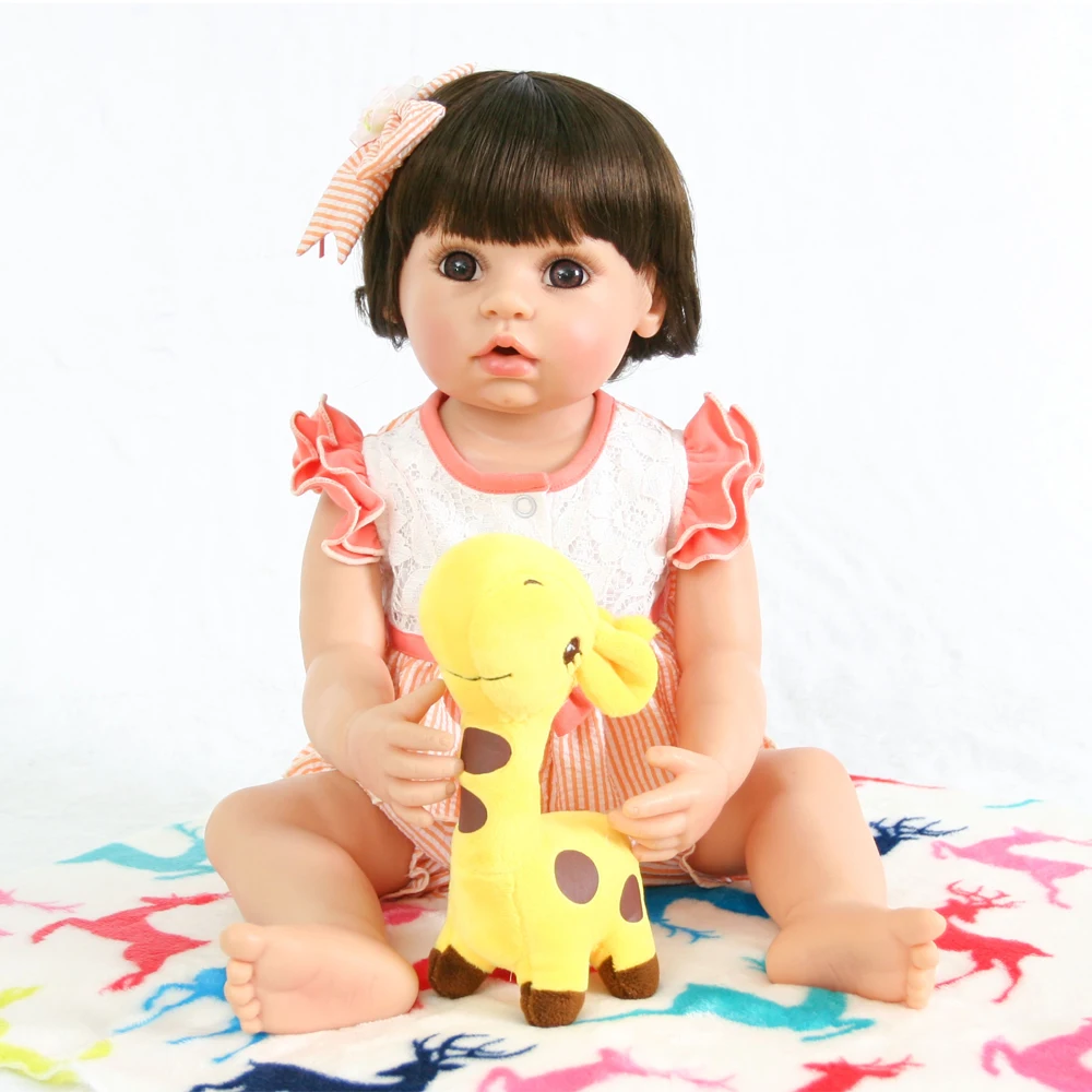 56cm Girls Brinquedos Birthday Gift Soft Silicone Reborn Babies Dolls Toy With Yellow giraffe Newborn Princess Girl Baby Doll
56cm Girls Brinquedos Birthday Gift Soft Silicone Reborn Babies Dolls Toy With Yellow giraffe Newborn Princess Girl Baby Doll