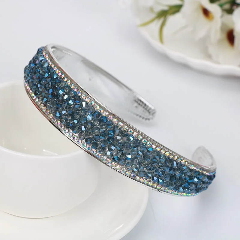 New hair accessories hot diamond string crystal hair band wide crushing drill band state hairpin
New hair accessories hot diamond string crystal hair band wide crushing drill band state hairpin