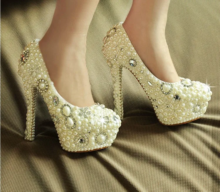 White crystal and pearl wedding shoes Bridal Dress Shoes Stiletto Heel Round Toe Lady Formal Shoes Popular Shoes women
White crystal and pearl wedding shoes Bridal Dress Shoes Stiletto Heel Round Toe Lady Formal Shoes Popular Shoes women